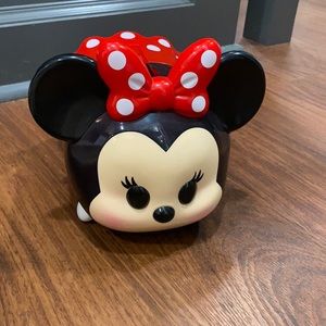 Disney Tsum tsum collectible Minnie Mouse toy case